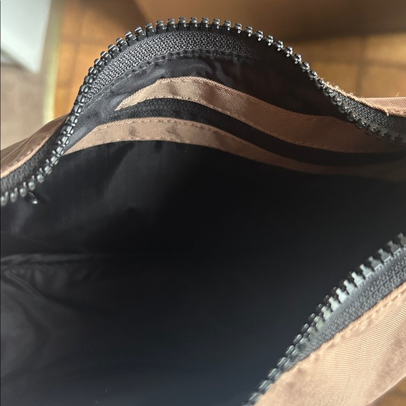 BAGGU ☁️ | Mini Shoulder Bag - Picture 3 of 6